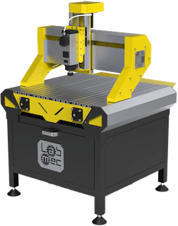 Pantografo CNC Efesto di LabMec, con struttura robusta e design giallo-nero, ideale per lavorazioni di precisione su legno, metallo e materiali compositi